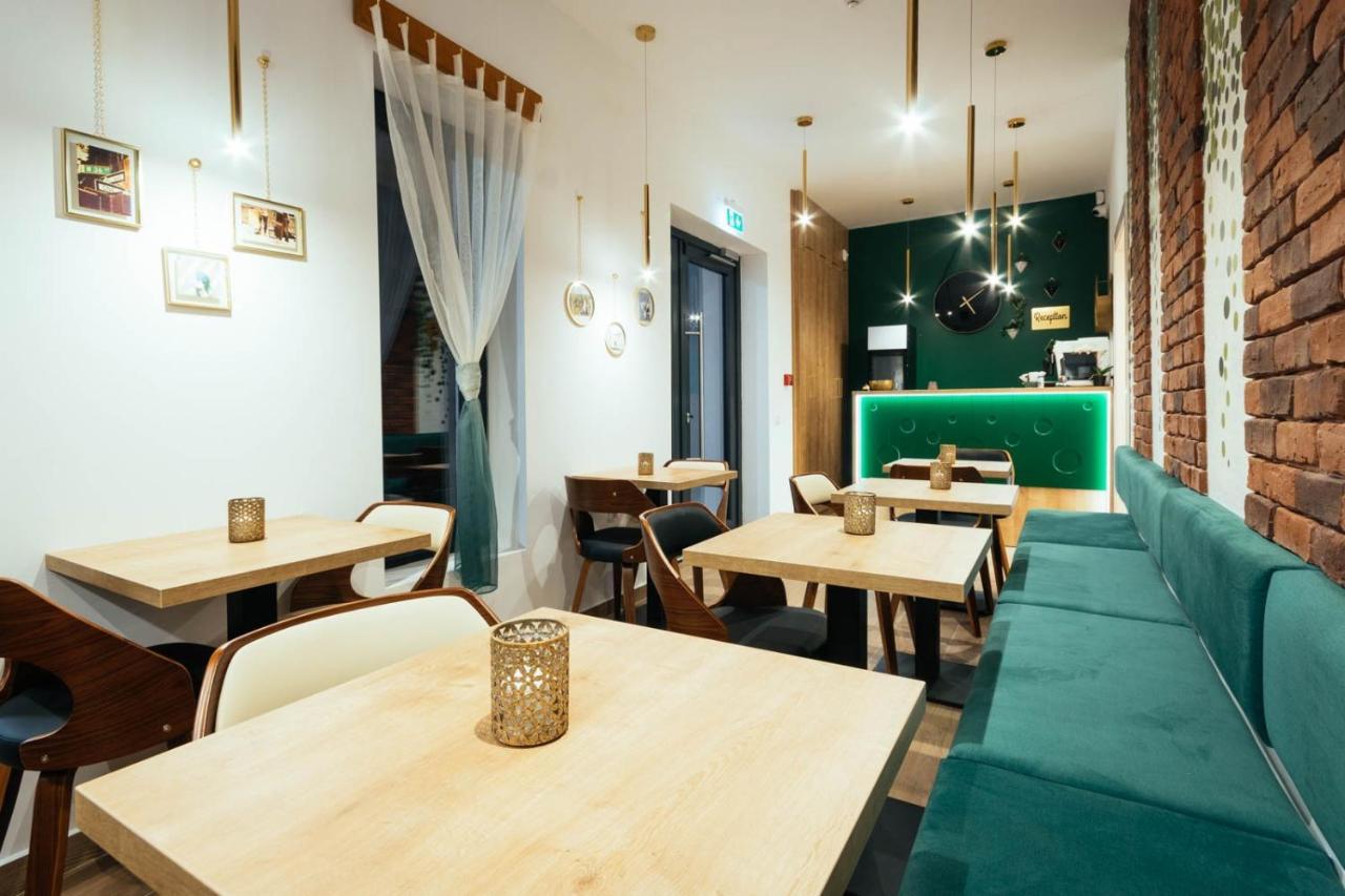 Liane Boutique Hotel 큼홀룸그몰도베네스크 외부 사진