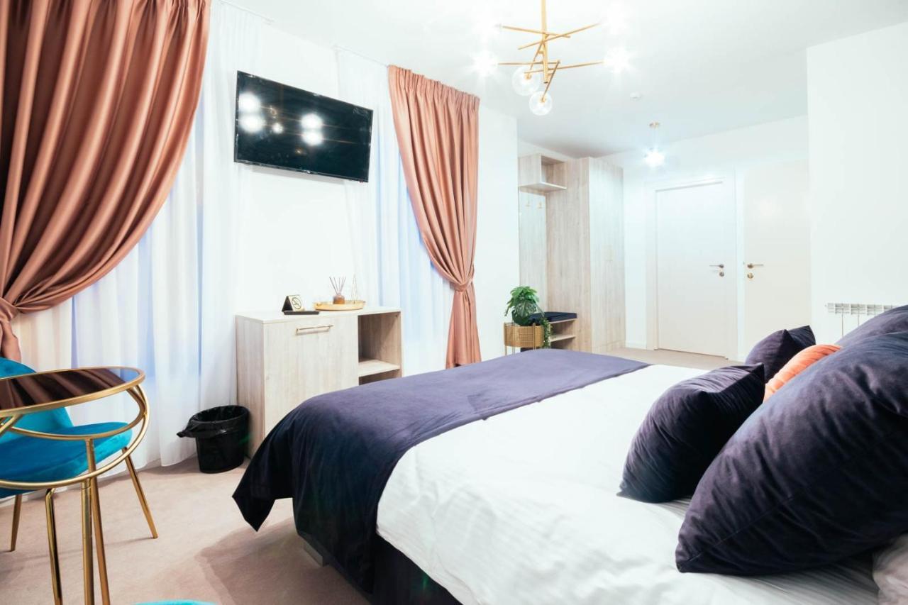 Liane Boutique Hotel 큼홀룸그몰도베네스크 외부 사진