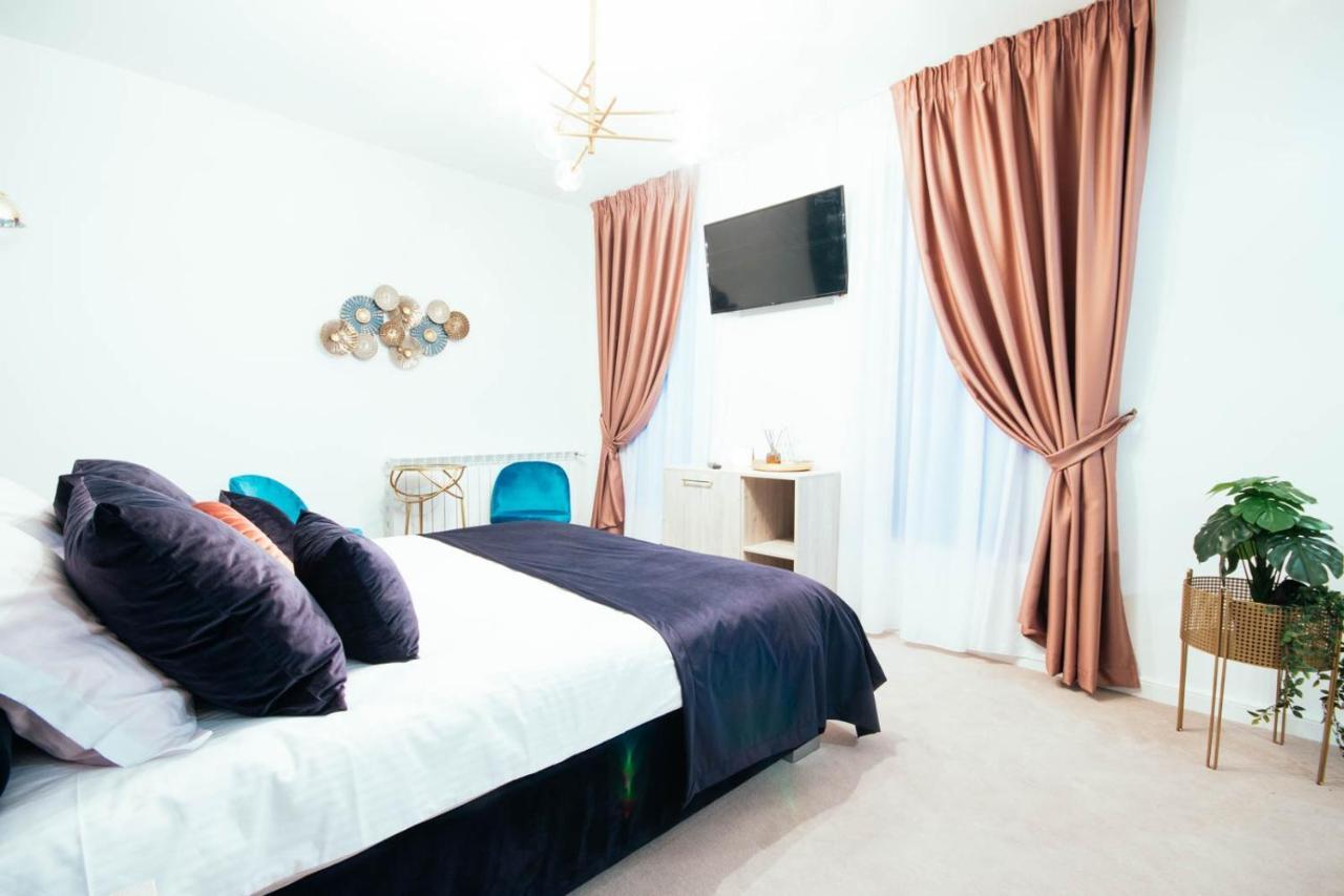 Liane Boutique Hotel 큼홀룸그몰도베네스크 외부 사진
