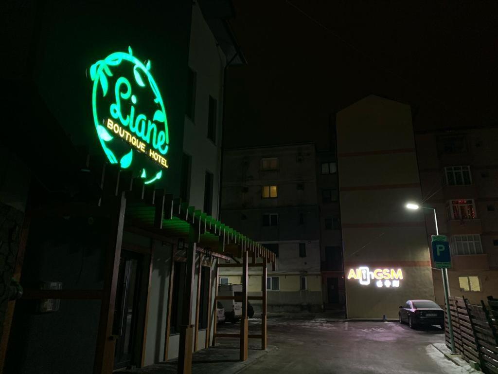 Liane Boutique Hotel 큼홀룸그몰도베네스크 외부 사진
